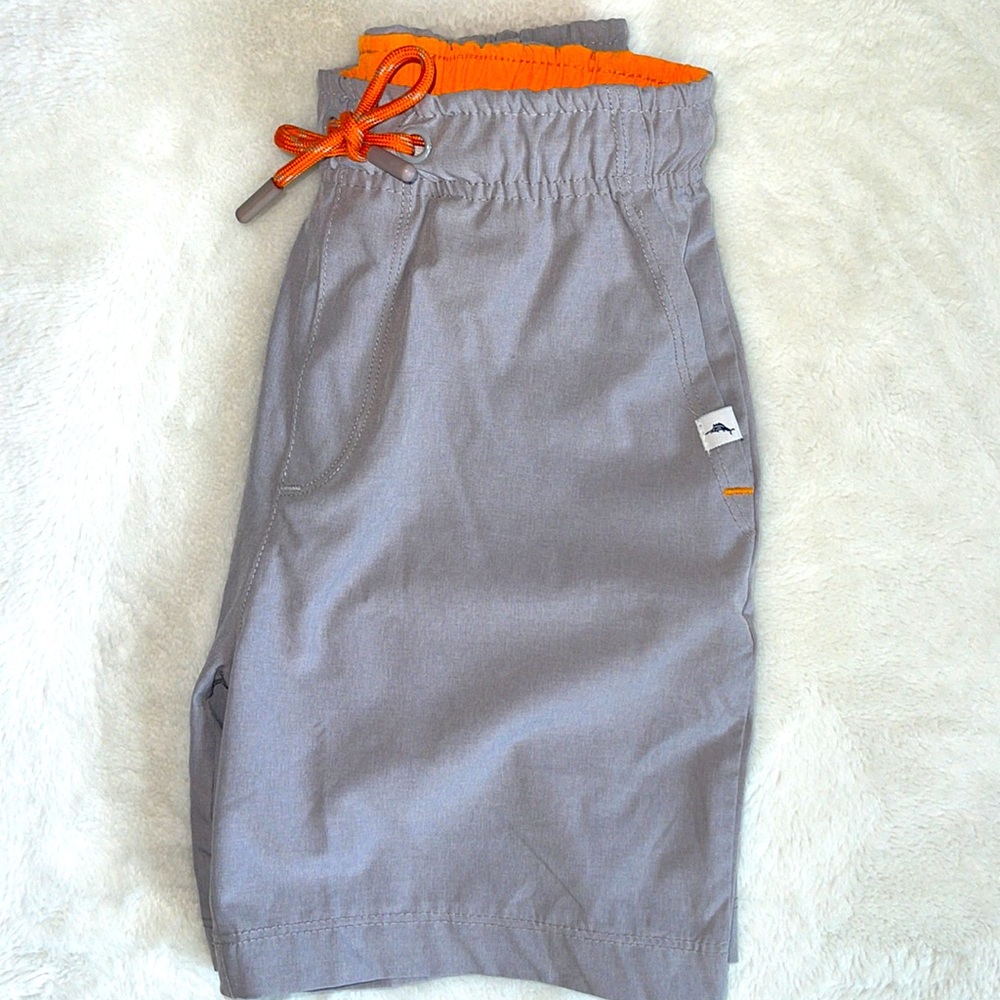 Kid’s Tommy Bahama shorts